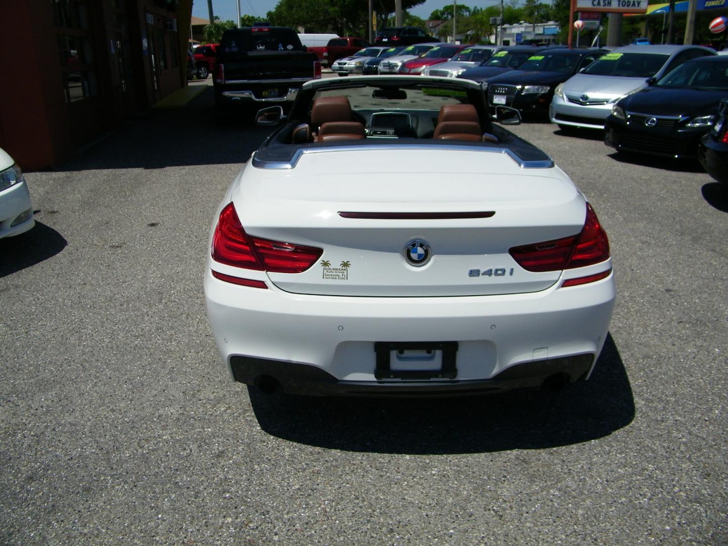 2012 White /Brown BMW 6-Series 640i Convertible (WBALW7C58CD) with an 3.0L L6 TURBO engine, 8-Speed Automatic transmission, located at 4000 Bee Ridge Road, Sarasota, FL, 34233, (941) 926-0300, 27.298664, -82.489151 - Photo#6